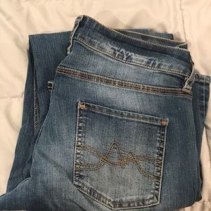 NYC jeans curvy bootcut size 6